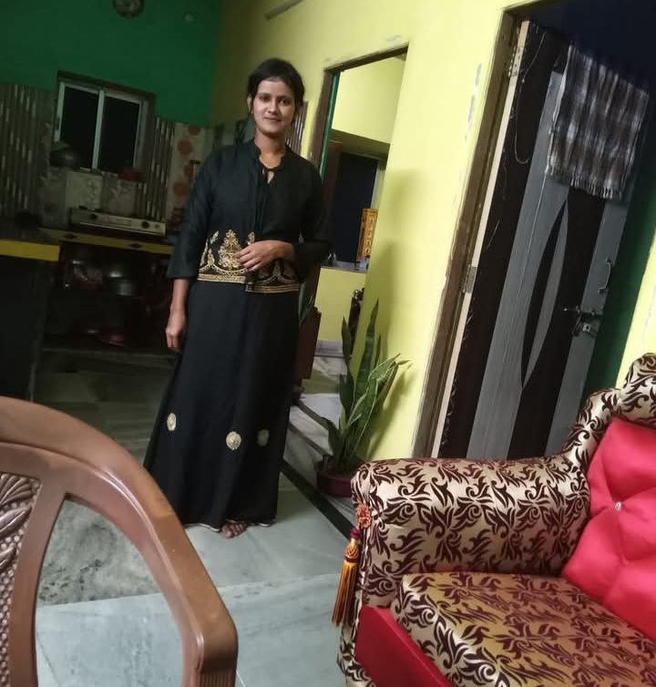 আলোমারা কুরানী, হোসেন কুরানী'র বড় বোন। 1 FB IMG 1735474939252